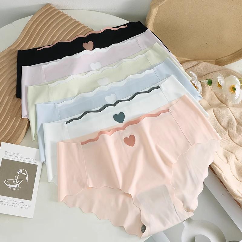 Combo 10 quần lót nữ đúc su thun lạnh họa tiết hình trái tim mát mịn kháng khuẩn ( QP01) Women Voan Cotton Kem Voi