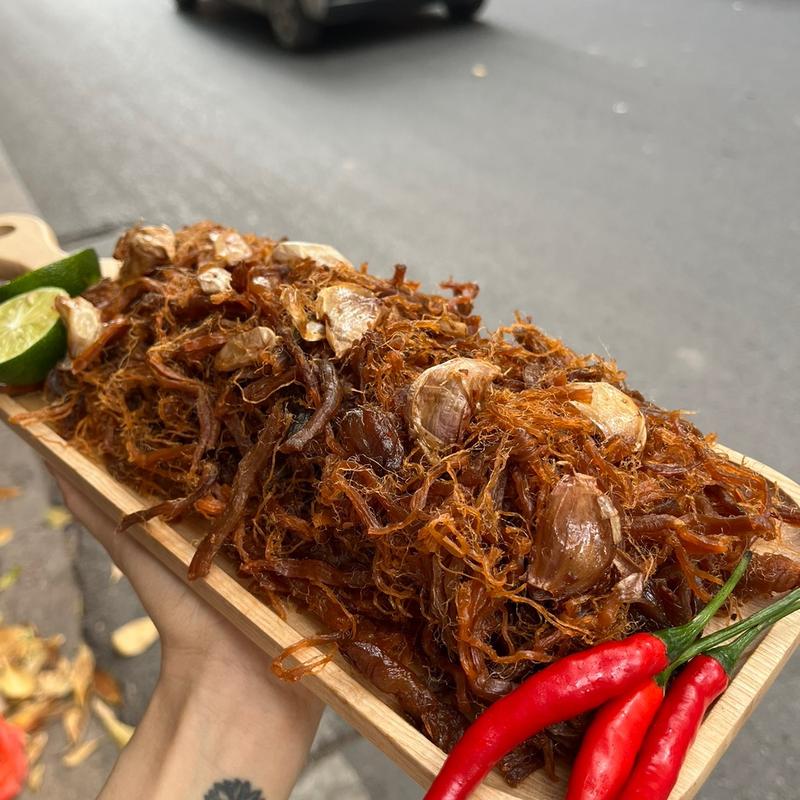 Bò Ướt Cháy Tỏi Dương Vương - Dạng Sợi 200g Snack Ăn Vặt Food