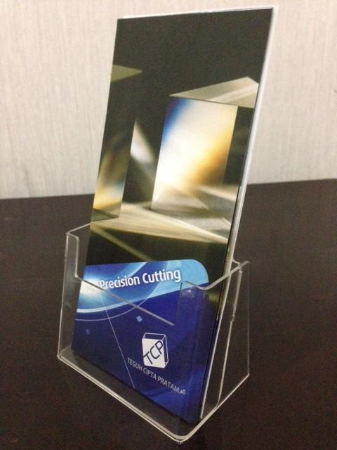 Acrylic Kotak Brosur/Acrylic Display Brosur 2