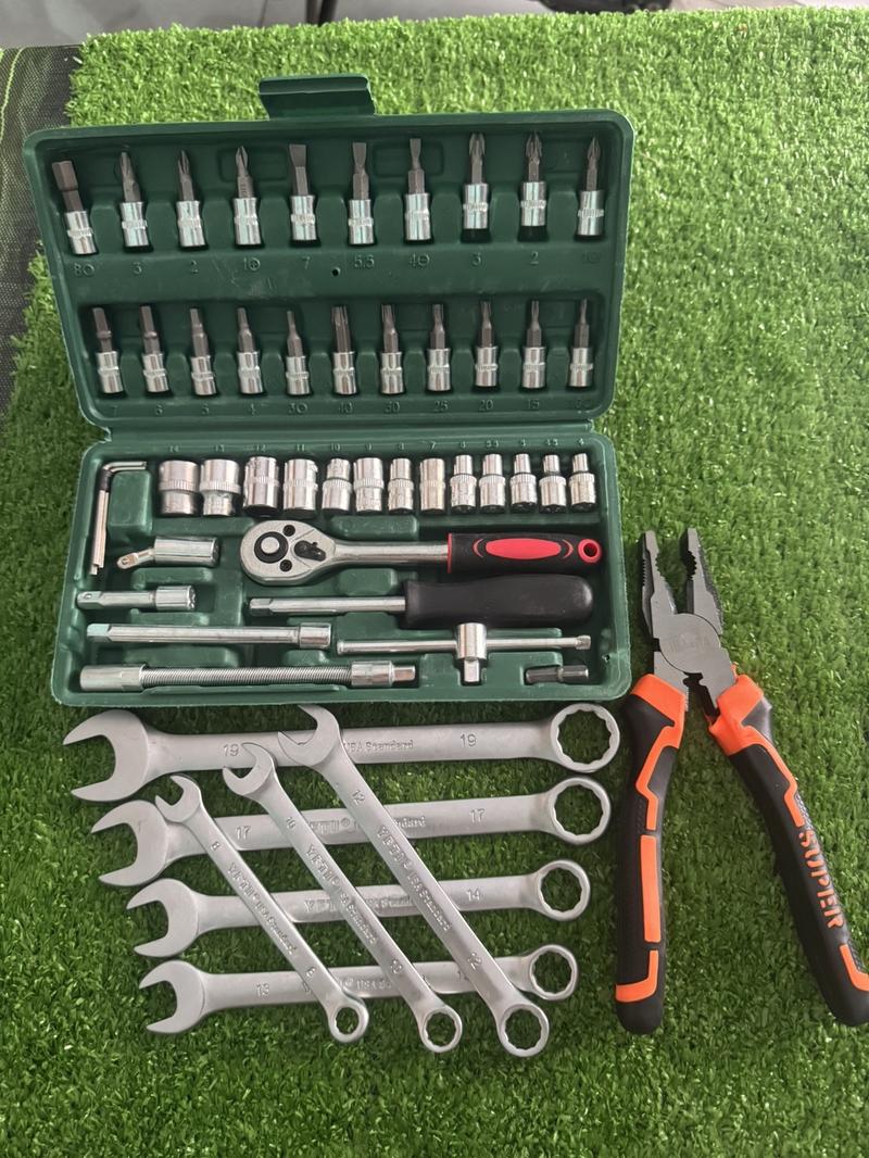 Product Introduction of ( Tặng Kìm Điện ) Bộ Dụng Cụ Sửa Chữa 46 Chi Tiết 1/4 Và 7 Cờ Lê  Yeet . 9