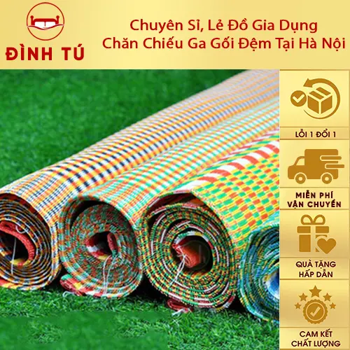 Chiếu nhựa gấp gọn hoạ tiết ngẫu nhiên