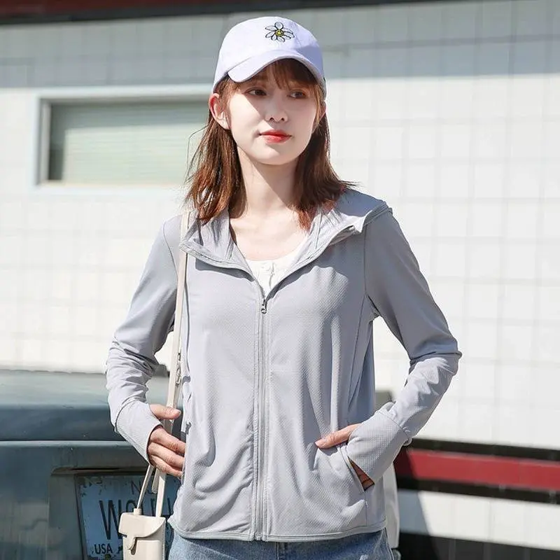 เสื้อกันแดด กันUV ไสตล์ยูนิโคล มีฮู้ดและกระเป๋า2ข้าง พร้อมส่ง #J4