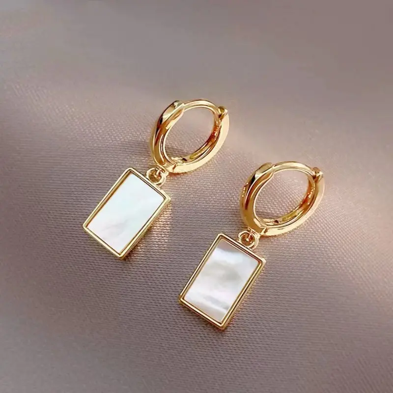 RRNS 498 Anting Stud Anting Wanita Tusuk Fashion Alloy Gaya Elegan 3