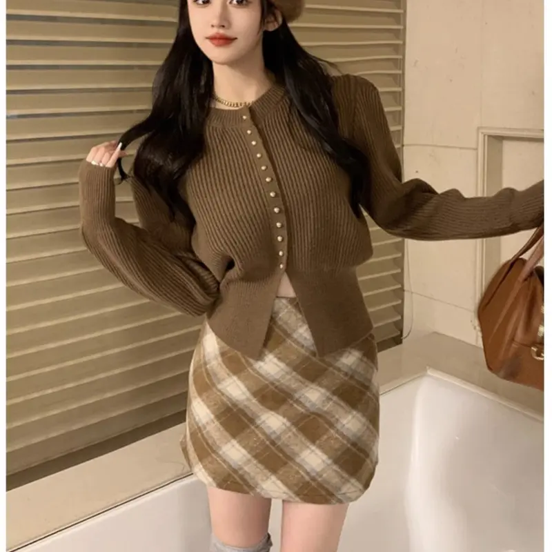 Atasan Rajut Oneck Lengan Panjang Wanita Kancing Mati Korean Style Kaos Top Baju Knit Wanita Basic Long Sleeve 4