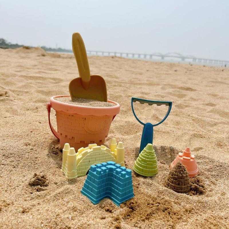 Product Introduction of Sand Digging Tools, Children's Beach Toys, ATVs, Children Playing At The Beach, Sand Castle, Bucket Set, Water Toys 28