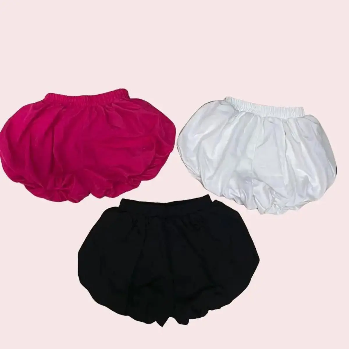 quần shorts bí hai lớp ,phồng chất liệu vải mền lưng thun cạp cao cho phái nữ quần short quần  bí