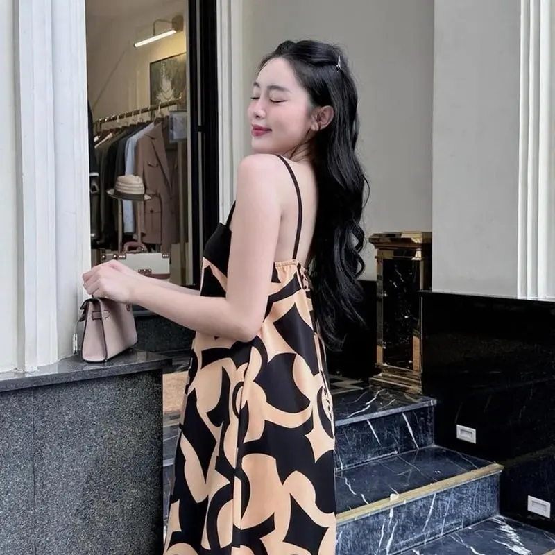 Đầm Yếm Maxi Đi Biển Dáng Suông Dài Hoạ Tiết Hoa Trà Siêu Hot - Chất liệu Mát Thoáng 7