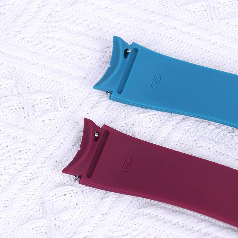 Product Introduction of Popular Magnetic silicone straps for Samsung Galaxy Watch 6 Classic 43mm 47mm silicone watch band for 5 pro 45mm watch 4 1