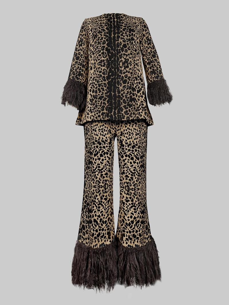Product Introduction of Women's Leopard Print Contrast Faux Fur Trim Top & Pants Set, Elegant Long Sleeve Round Neck Top & Trousers, Ladies Clothes for All Seasons 4