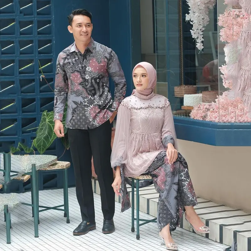 Kebaya Batik Couple Kebaya Modern Keysa Kebaya Wisuda,Tunangan Dan Lamaran Terbaru Kebaya Brokat Tille Mutiara Rok Span Allsize Kebaya Kondangan 2