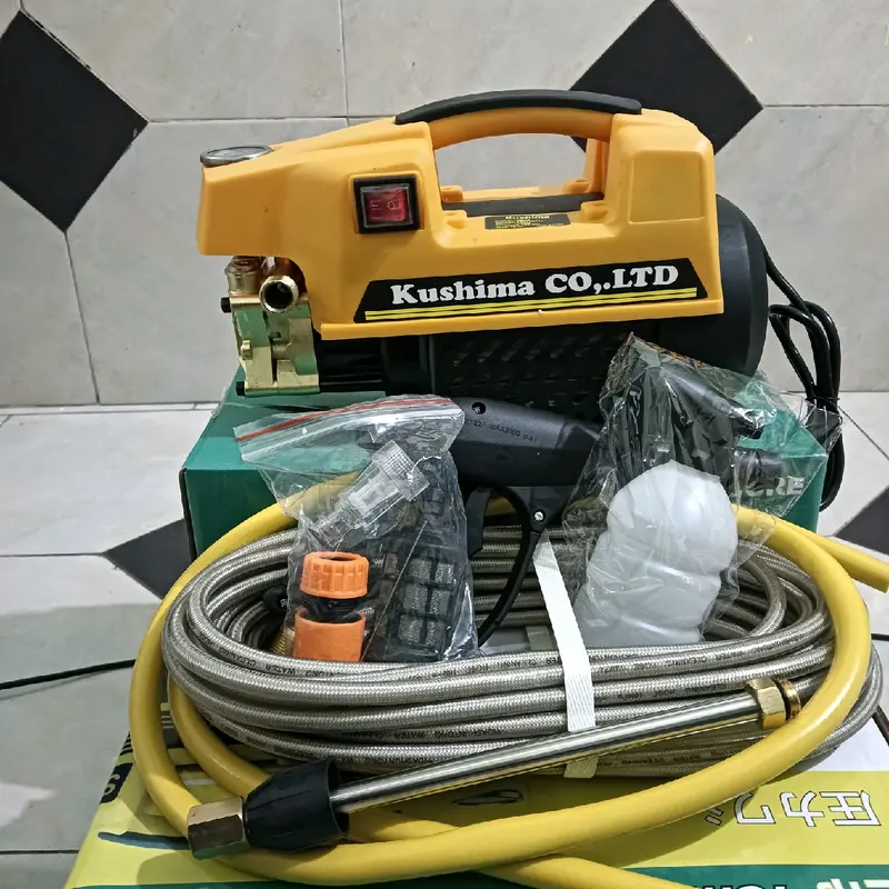 máy rửa xe siêu khỏe siêu rẻ kusima nhỏ gọn dễ sử dụng 1