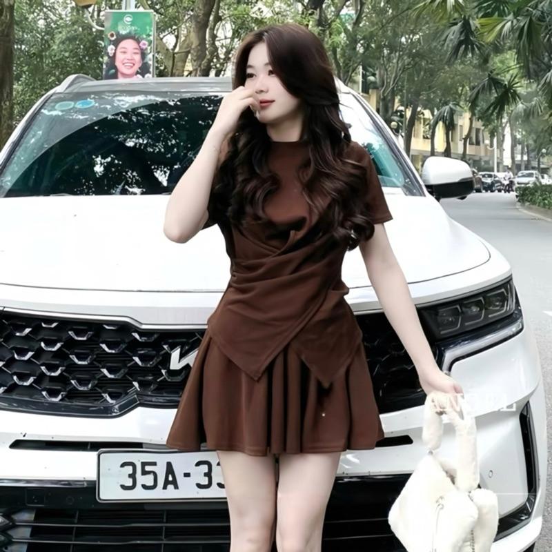 Sét Bộ Gồm Xoắn Eo Cộc Tay Kèm Quần Ống Xoè (SB1) 1