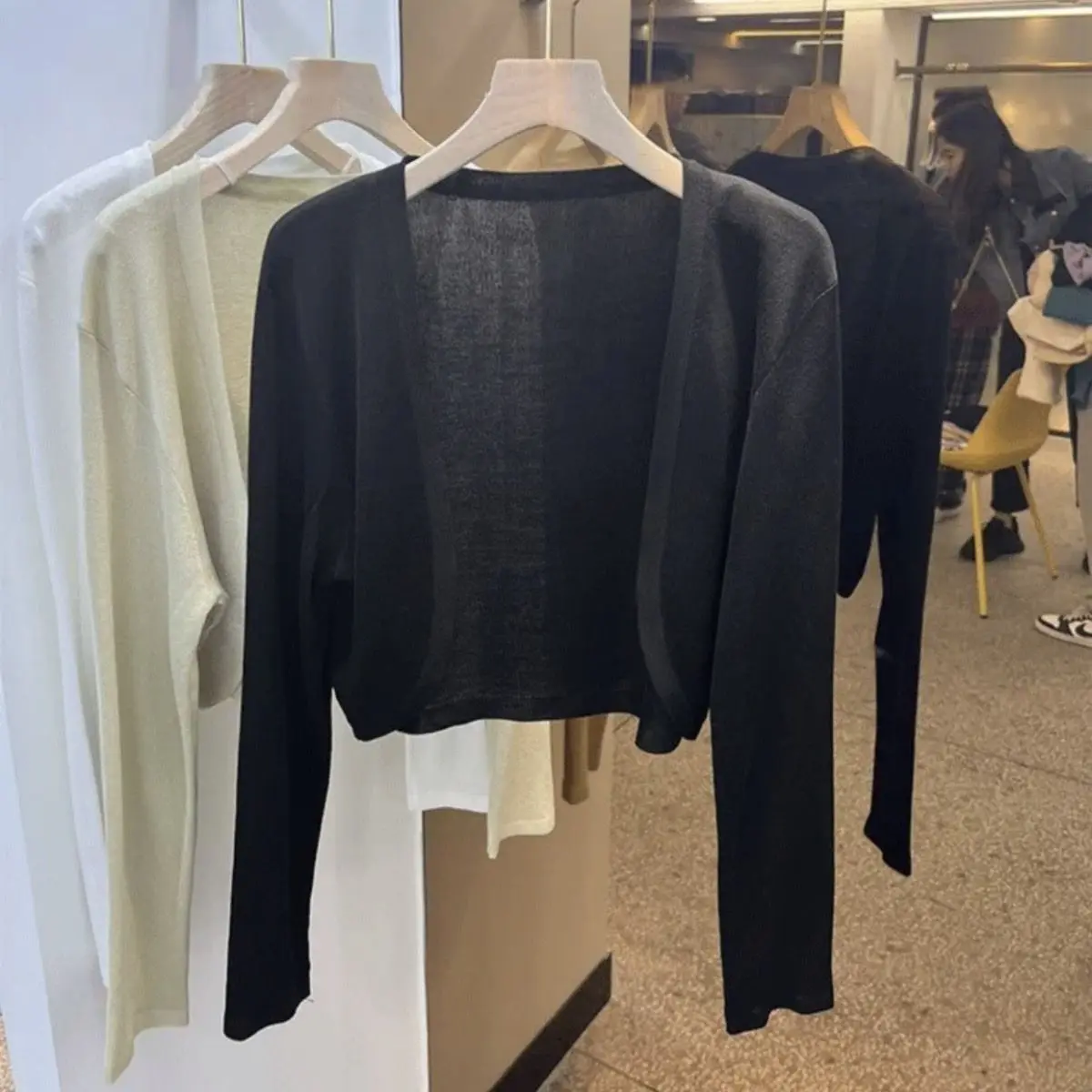 Áo Cardigan Chống Nắng, Dành Cho Nữ, Màu Trắng, Ngắn, Chất Liệu Lụa Lạnh Dệt Kim, Mỏng, Thích Hợp Cho Mùa Hè, Váy Hai Dây Áo Khoác Vải Tuyn Bên Ngoài, Áo Cánh Điều Hòa Không Khí, Jacket, Top Women
