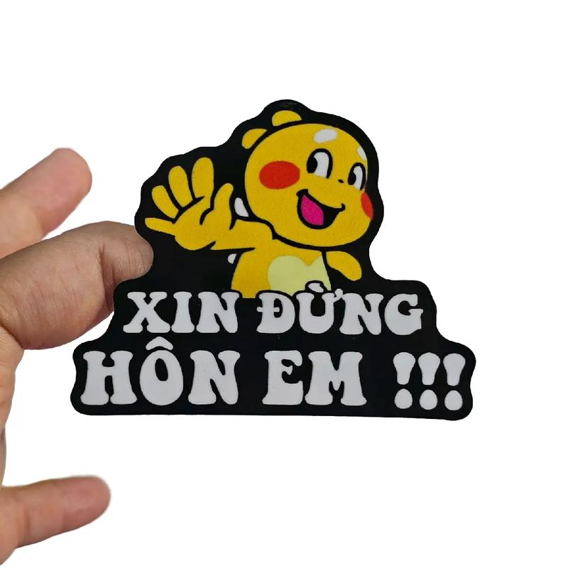 tem logo sticker xin đừng hôn em dễ thương 6,5x8cm dán trang trí xe máy xe đạp xe điện dán mọi nơi