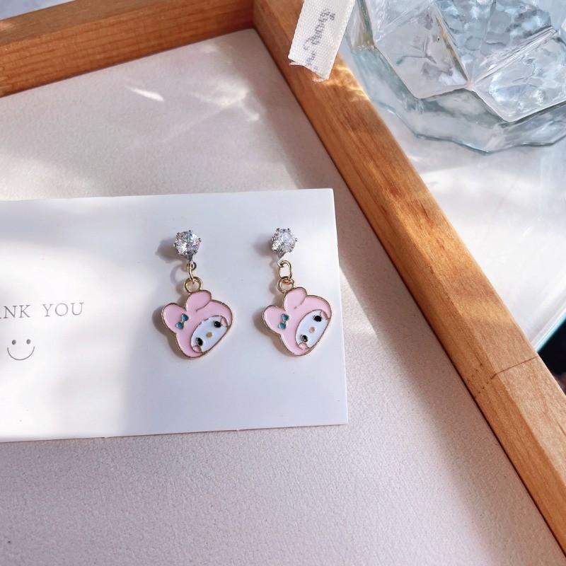 Product Introduction of Sanrio Cute Earrings Hello Kitty Accessories Jewelry Silver Needle Anime Cinnamoroll Melody Kuromi Earrings Women's Gift 7