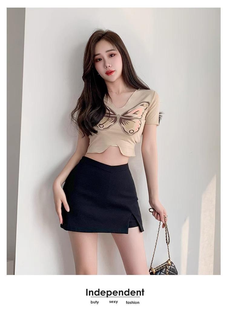 Product Introduction of Black midi skirt for women, spring new style, sexy and sexy girl, high waist, tight fitting, hip hugging skirt, pure desire style, A-line ultra short skirt 14