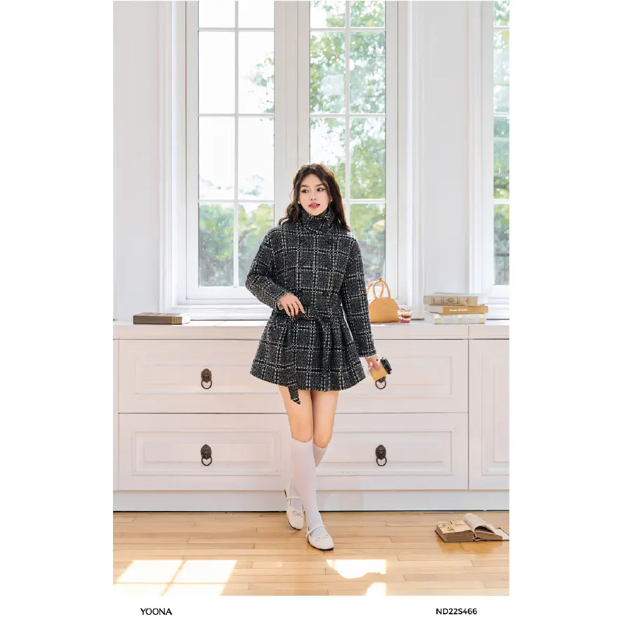 Áo khoác măng tô kẻ sọc dài tay chất dạ tweed YOONA - ND22S466