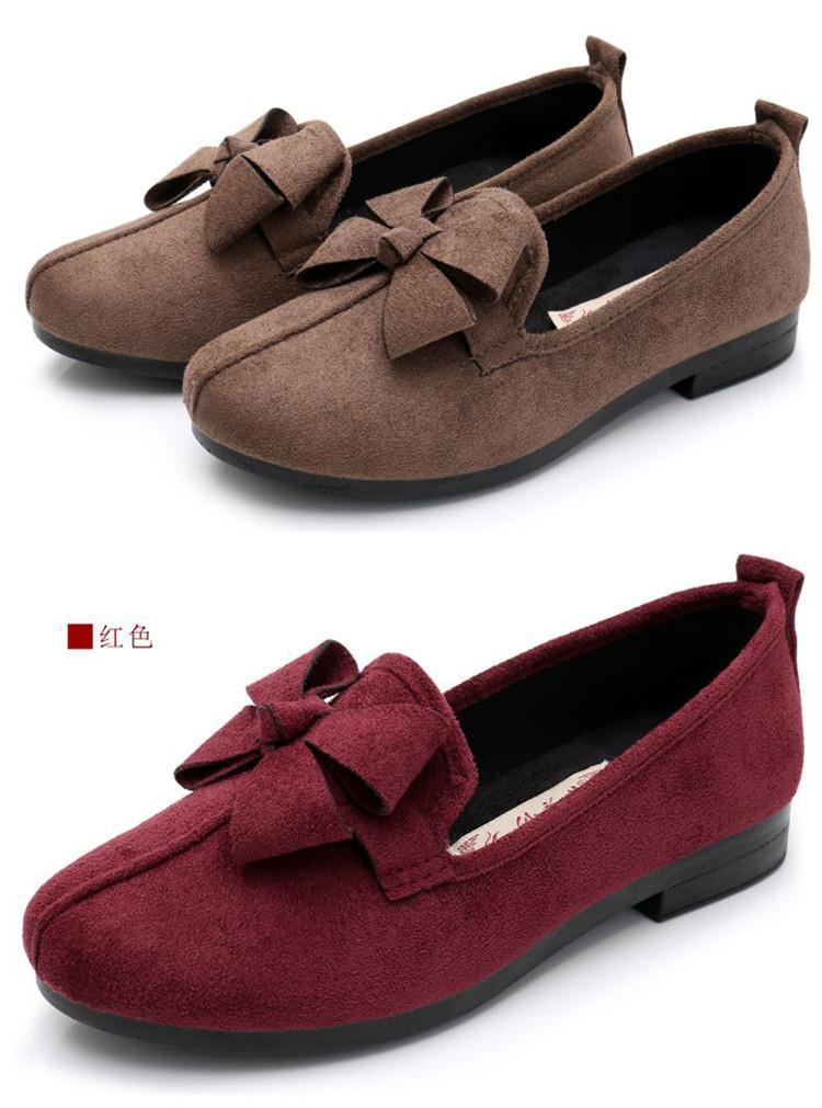 Product Introduction of Spring Old Beijing Cloth Shoes Women's Shoes Black Work Shoes Bow Flat Gommino Women's Shoes Breathable Mom Shoes 20