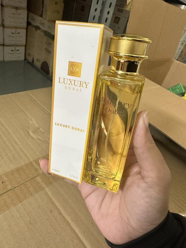  Nước hoa Luxury Dubai Màu Vàng Mẫu Mới 50ml 