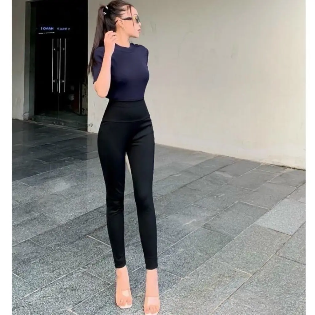 Legging umi cạp 12cm có 2 túi sau -2 túi trước