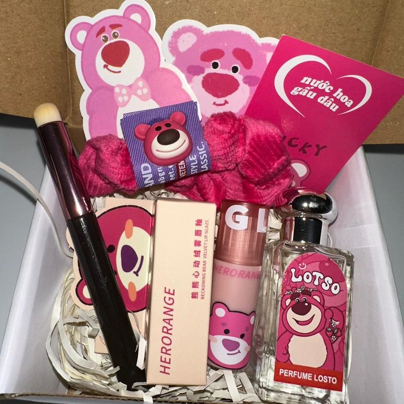 Combo gấu dâu gồm nước hoa + son môi + cọ tán son + buộc tóc xinh xắn Perfume Cosmetic
