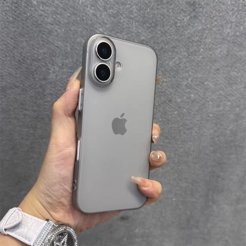 Ốp lưng điện thoại silicone trong suốt mờ cho iPhone siêu mỏng, mềm mại, tương thích với các mẫu iPhone từ 11 đến 17 Pro Max và dòng 12/13 mini; phù hợp với iPhone X, XS, XR, XS Max, 7, 8 Plus.
