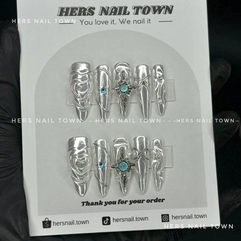 [H28] Nailbox thiết kế  - Tráng gương bạc trắng - Charm kim loại - Độ bóng cao