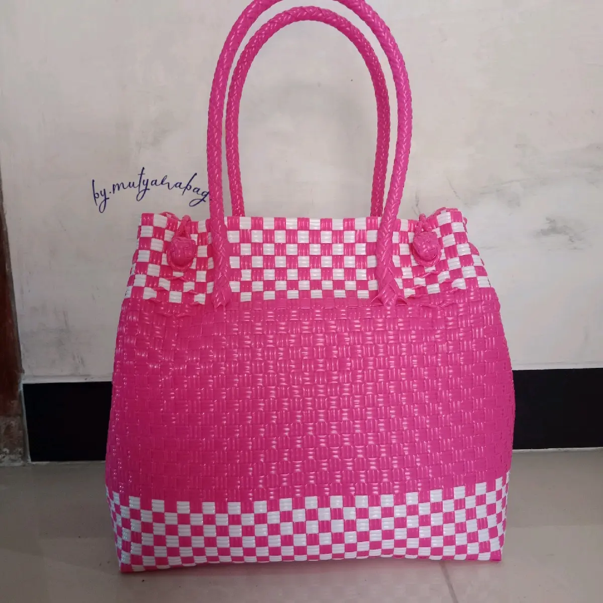 tas anyaman jaly jaly