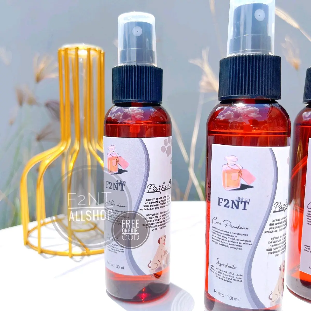 parfum kucing 100ml lembut dan harum aman untuk bulu kucing