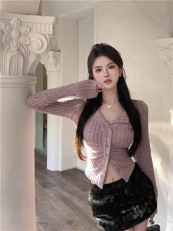 Product Introduction of Áo Cardigan Thiết Kế Độc Đáo Cao Cấp, Ngọt Ngào Và Ngầu, Áo Len Dài Tay, Dành Cho Nữ, Thích Hợp Cho Mùa Thu, Áo Sơ Mi Thêu, Bán Chạy, Phong Cách Cô Gái Nóng Bỏng 19