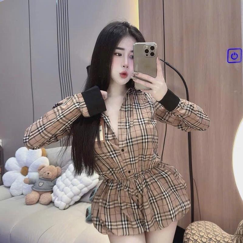Jumpsuit đùi bí tay dài caro 1