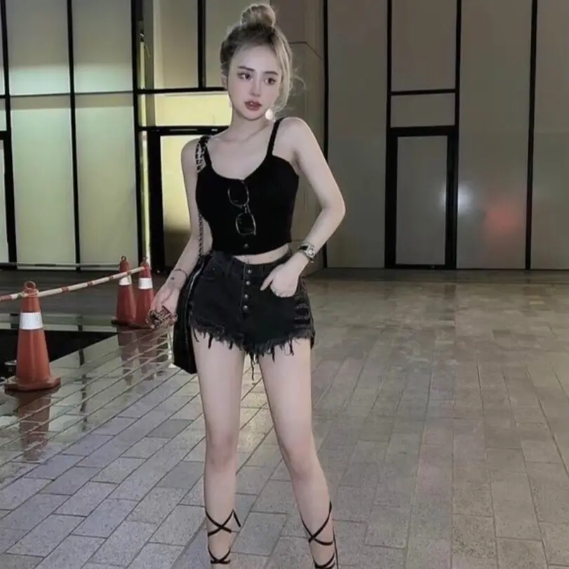 [Q014] Quần short kaki jean gài 4 nút phối tua rua và rách, quần đùi cạp cao tôn dáng dài chân, quần sooc lưng cao ống rộng phối nút