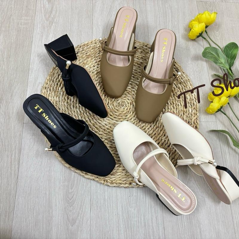 ( form hơi nhỏ chân mập tăng size ạ ) Giày cao gót sục 5cm, 2cm đính hột châu mũi vuông TT Shoes sụchotchâu