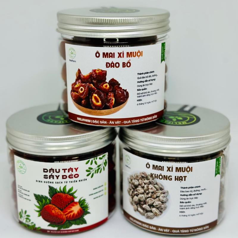 Combo đồ ăn vặt - 3 hũ Dâu Tây Sấy, Ô Mai Xí Muội Thịt, Ô Mai Xí Muội Đào Nâu trai cay say