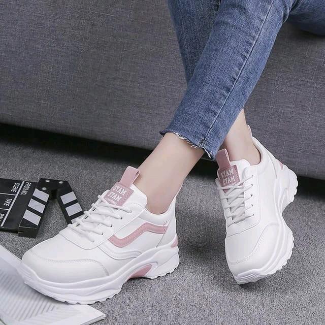 Sepatu Sneakers Coek Sepatu wanita kekinian sepatu wanita 1