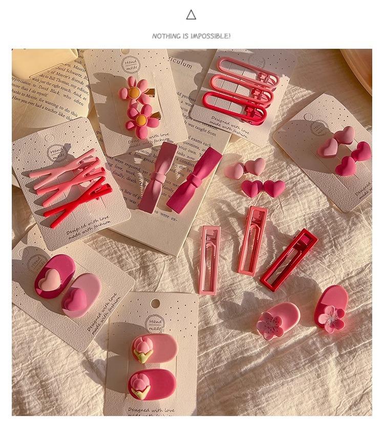Product Introduction of Dopamine Cute Hair Clips for Women Forehead Bangs Clips Hair Accessories 2025 New Hair Clips Hairpins Side Clips 2