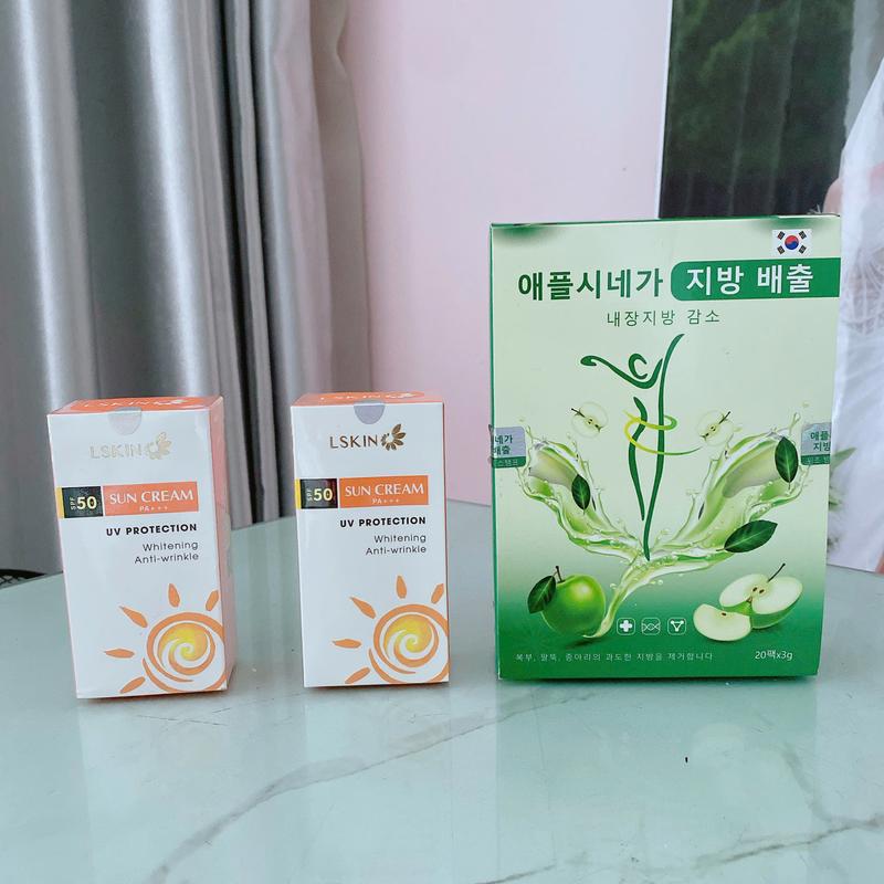 Combo 2 Hộp Kem Chống Nắng SPF 50 Skincare Sunscreen ( 2 Hộp Tặng 1 Hộp Detox Táo Xanh )