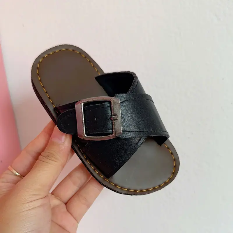 Dép Da lê(Fom nhỏ chân gầy tăng 1sz chân bụ tăng 2 sz) cho bé trai và gái sz 21-35 phong cách thời trang hottrend dễ đi dễ sử dụng 6