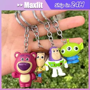 Kreatif Kartun Buzz Lightyear Gantungan Kunci Toy Story Keyring Woody Strawberry Bear Pertunjukan Dagangan Hadiah Gantungan Kunci