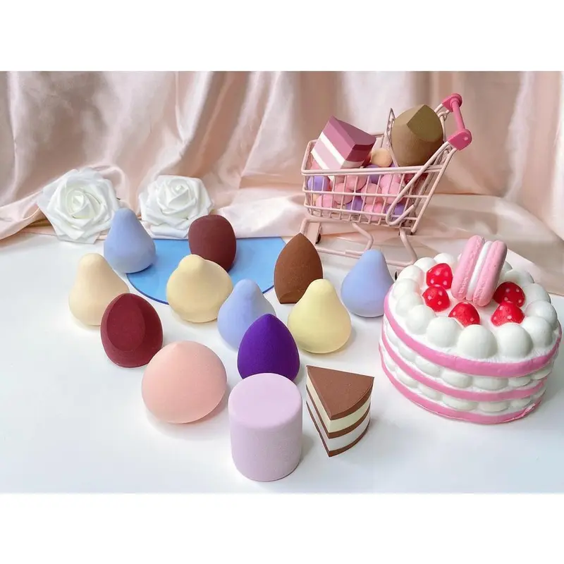 【LIVE】O.TWO.O Makeup Beauty Blender Sponge for Foundation Concealer (Random color random shape) 1