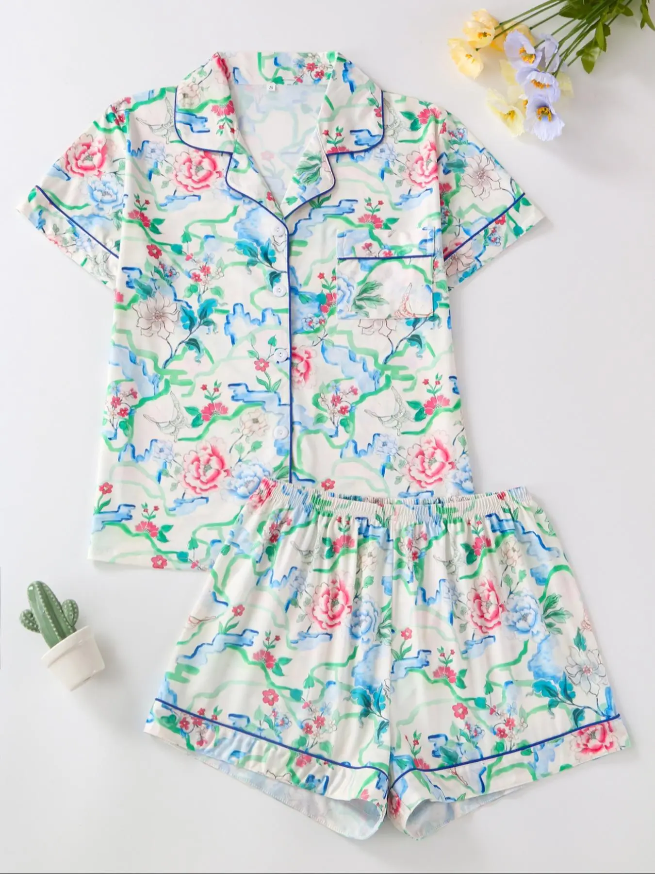 Women's Plants Print Lapel Neck Pajama Two-piece Set, Casual Comfy Short Sleeve Top & Shorts Matching PJ Set, Ladies Sleepwear for All Seasons