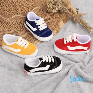 janitra sepatu anak bayi prewalker  bayi gendong dan belajar jalan sepatu baby UNISEX  Bayi Baru lahir Cowok Cewek Bayi Kaki Perempuan