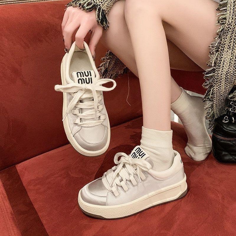 Product Introduction of Stylish White Shoes for Women in Spring 2024 10