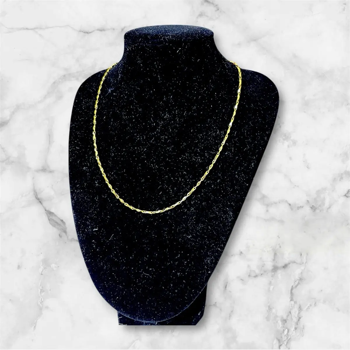Dây chuyền mưa 2 chỉ  ,titan cao cấp mạ vàng 18k nhập khẩu hàn quốc , có ký hiệu 18k móc khoá , bền màu ko đen ko gỉ , bảo hành 1 năm cho chất lượng sản phẩm