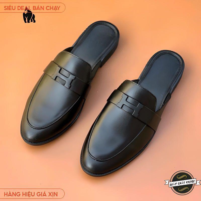 Product Introduction of sục nam cao cấp > sục nam hở gót đính mác chữ H sang trọng, Là sự kết hợp hoàn hảo với những bộ âu phục sang trọng, quần vải, quần jean , đẹp mọi nơi Shoes DéP 19
