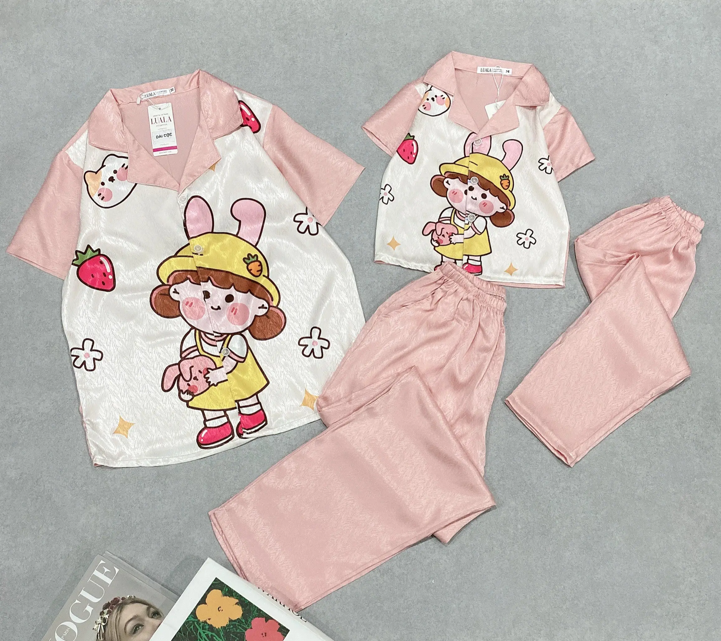 Set bộ pijama có size cho mẹ và bé. áo cộc quần dài, chất lụa xước Voi Nữ Women