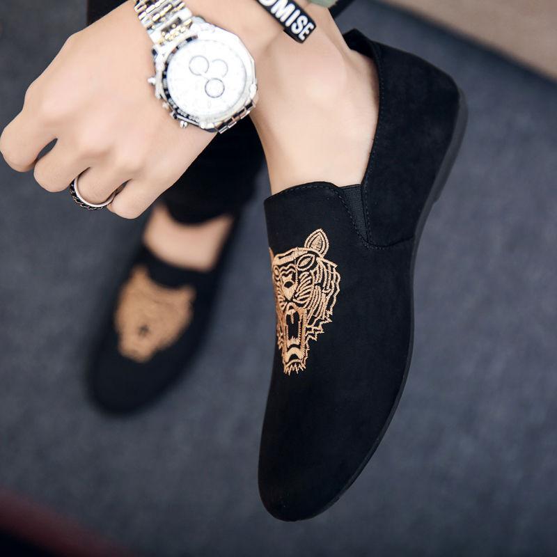  Giày Nam Giày Lười Doug Phong Cách Hàn Quốc Giày Nam Bắc Kinh Cũ Giày Đế Mềm Thích Hợp Cho Học Sinh Thoáng Khí Bộ Sưu Tập Xuân   Hè Mới 