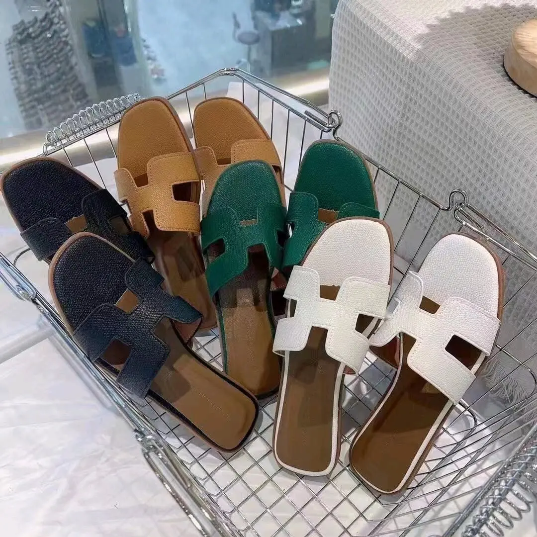 sendal flat terbaru