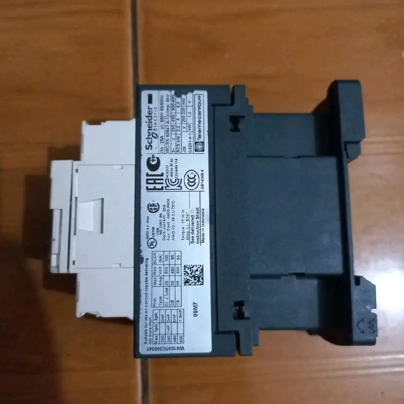 kontaktor sacnider  LCD109M7 D12 D18 D25 D32  3pas 220 vol 1