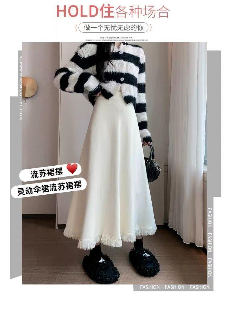 Product Introduction of Chân Váy Len, Màu Đen, Dành Cho Phụ Nữ, Mùa Xuân Và Mùa Thu, Ngoại Cỡ, Cô Gái Đầy Đặn, Che Bụng, Dáng Ô Chữ A, Dài Trung Bình, Hình Quả Lê, Chân Váy 23